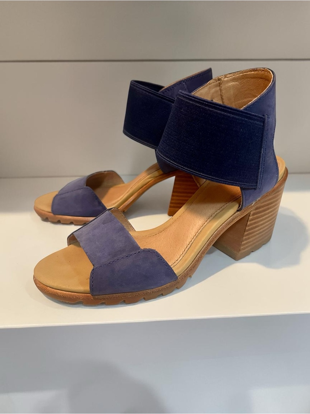 Sorel Navy and Taupe Women’s Two-Band Sandals